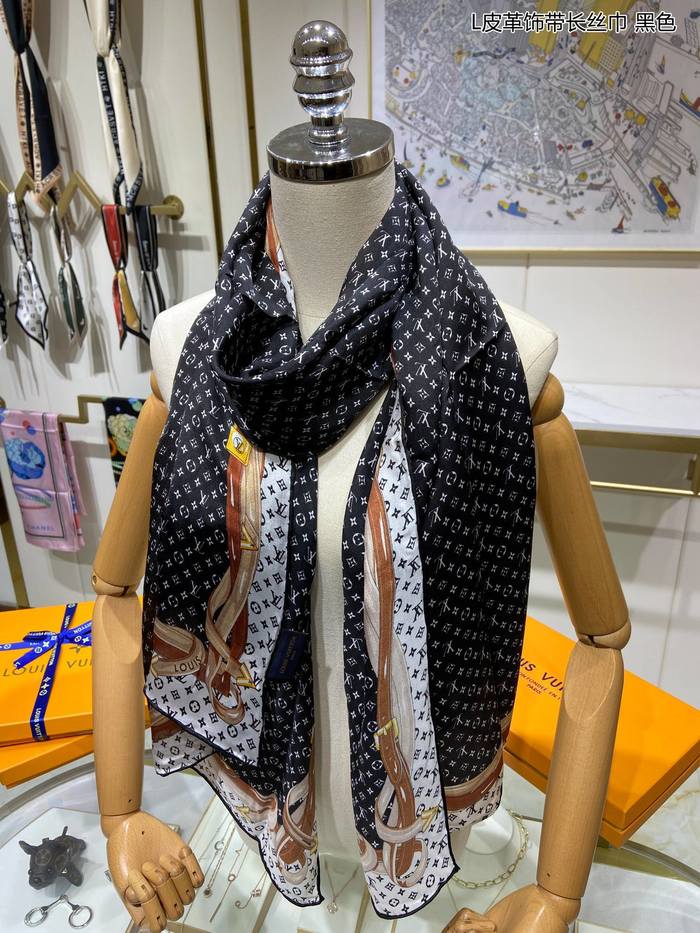 Louis Vuitton Scarf LVS00022